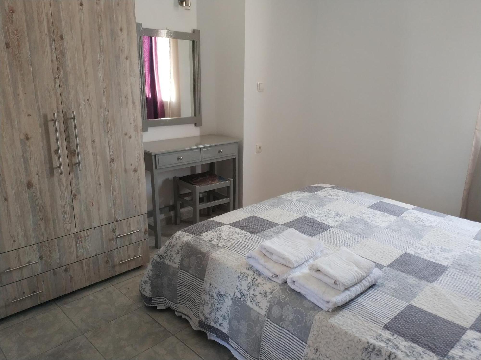 Agia Marina Nikos Apartments חדר תמונה