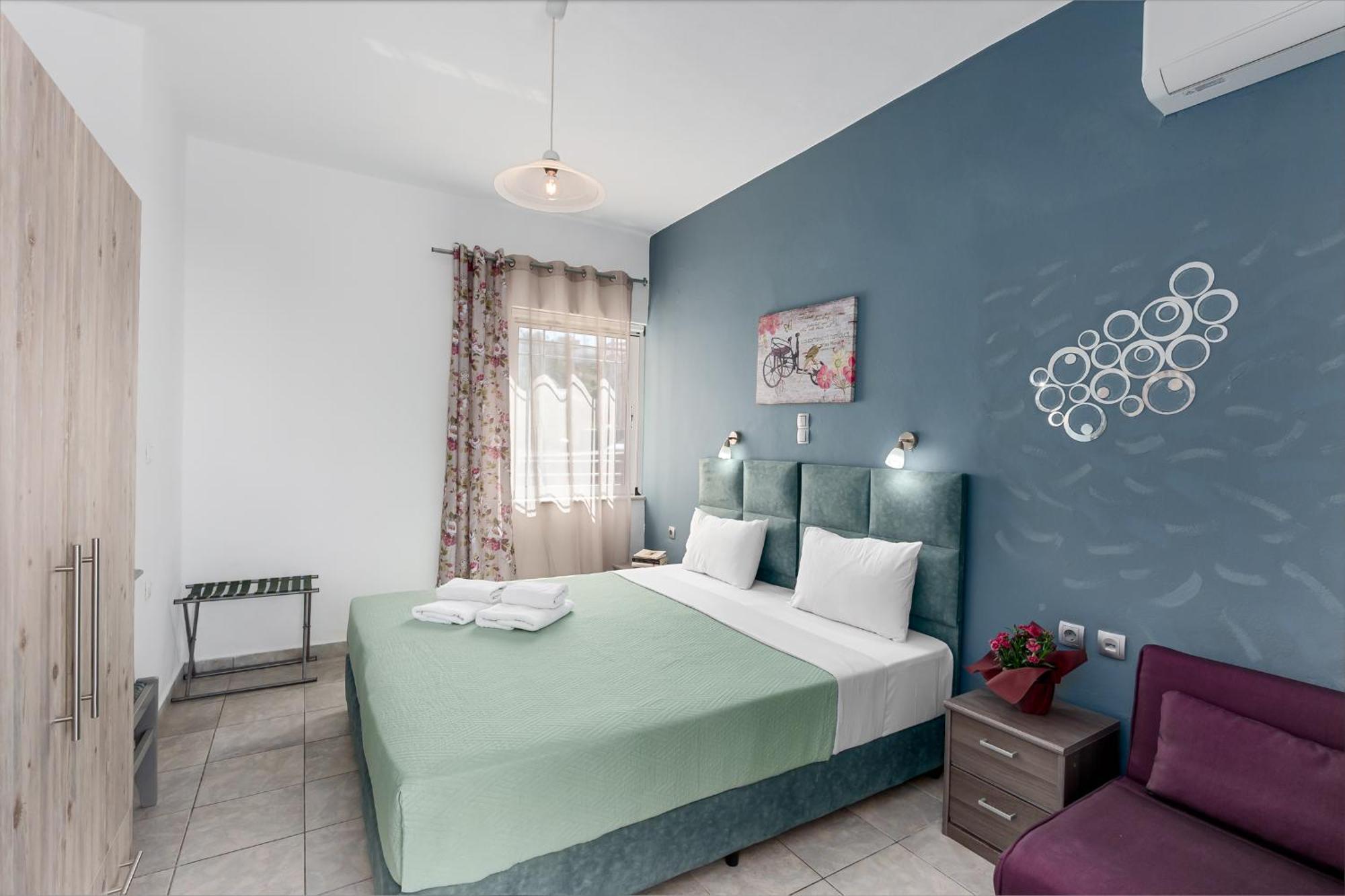 Agia Marina Nikos Apartments מראה חיצוני תמונה