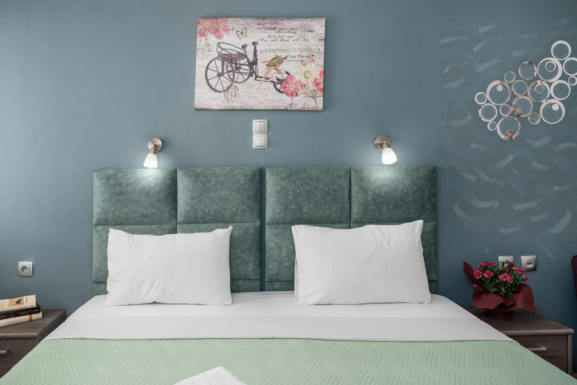 Agia Marina Nikos Apartments מראה חיצוני תמונה
