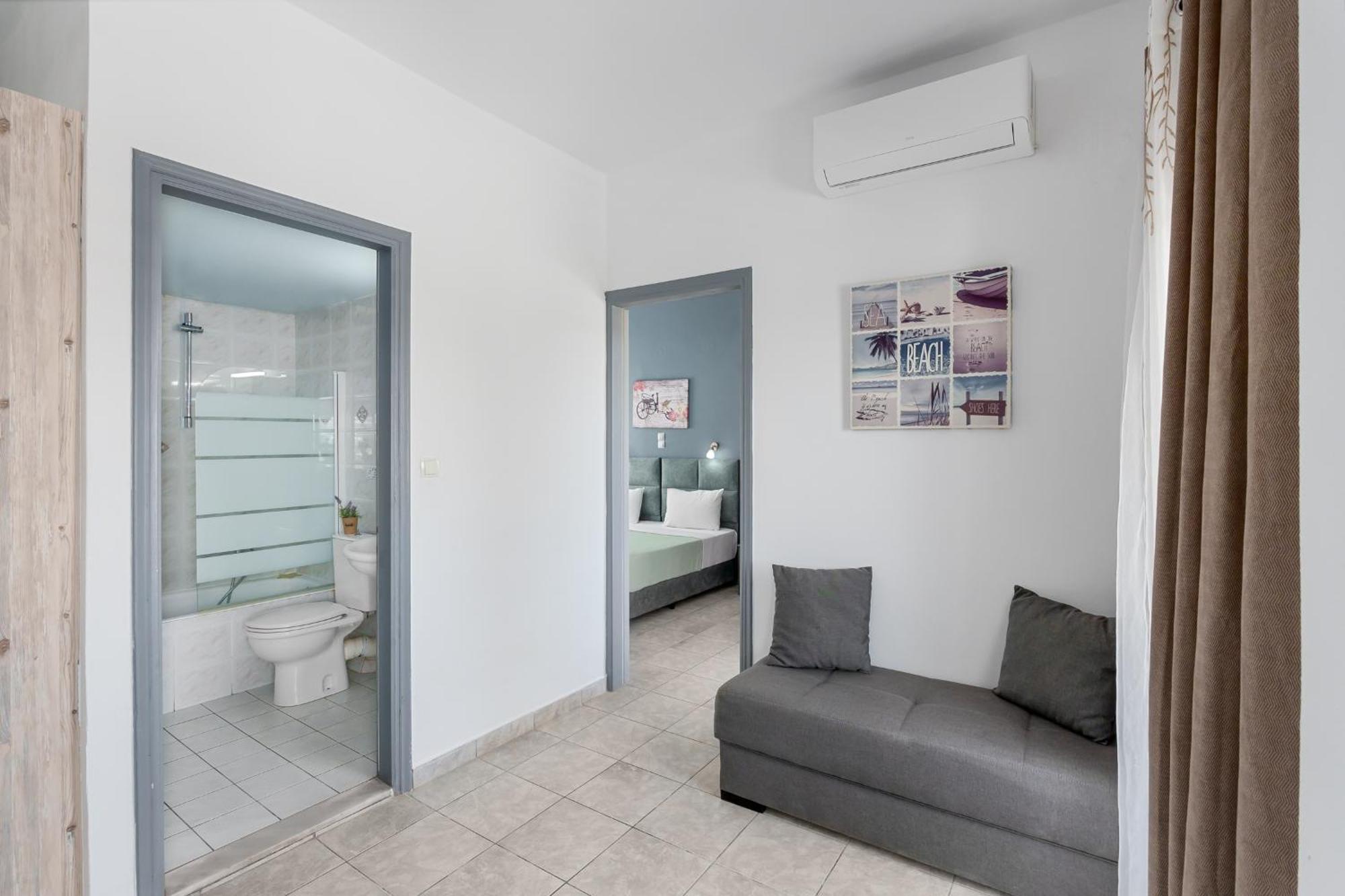 Agia Marina Nikos Apartments מראה חיצוני תמונה